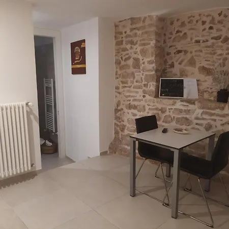 Le Segrete Hébergement de vacances *